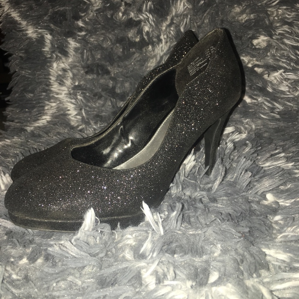 sparkly black heels